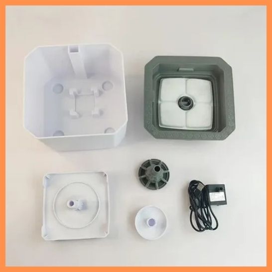 Fuente de Agua para Mascotas 2.5 L – Ciclo Automático, Bomba Silenciosa, USB, Ecológico, Fácil de Limpiar – Perros y Gatos